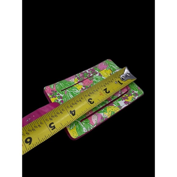 Lilly Pulitzer ID Photo Travel Card Case Tag Pink Green Yellow Tropical Clip On - Picture 4 of 7